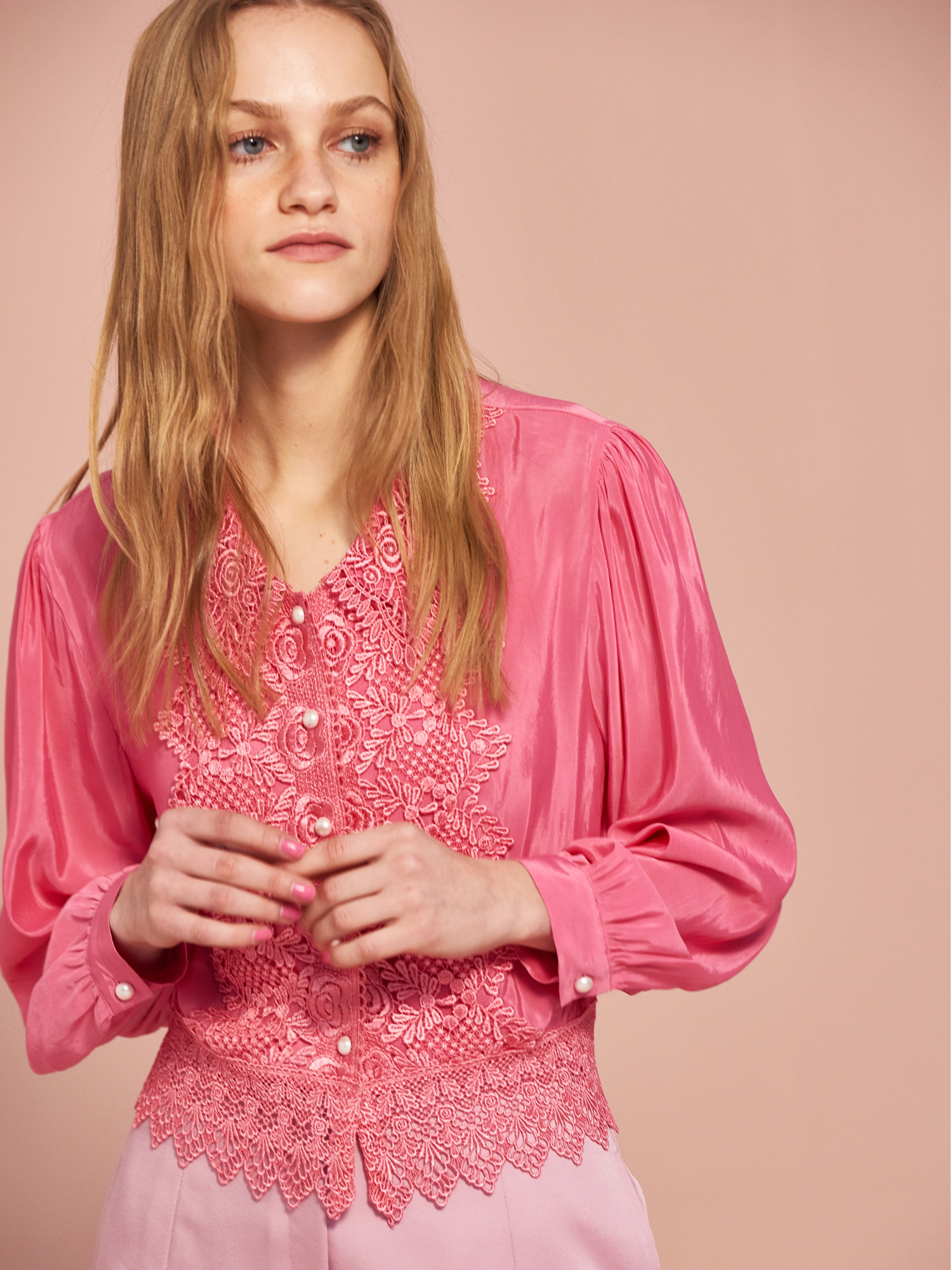 Rose Lace Blouse in Pink
