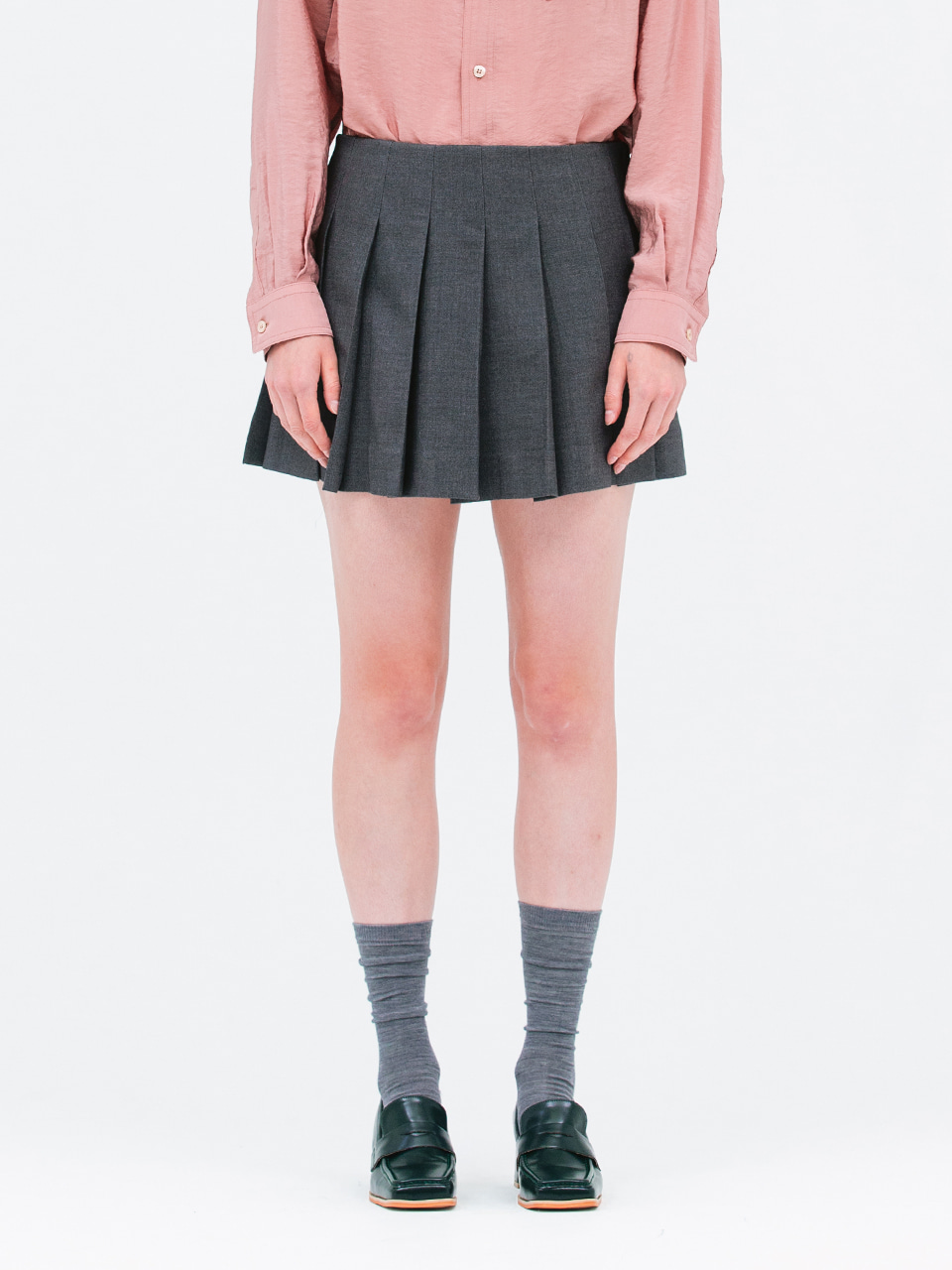 [마지막수량]Pleated Short Skirt in Charcoal